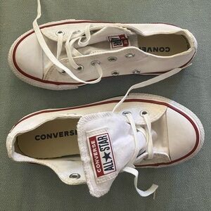White Youth Lowtop Converse